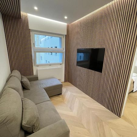 Bilocale Luxury A 50 Mt Dalla Stazione Di Milano Appartement Buitenkant foto