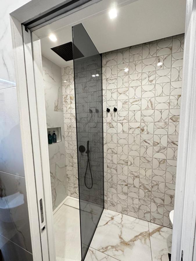 Bilocale Luxury A 50 Mt Dalla Stazione Di Milano Appartement Buitenkant foto